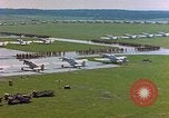 Immagine di Campo di aviazione americana Germania, 1945, secondo 38 filmato di repertorio 65675055916