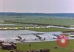 Immagine di Campo di aviazione americana Germania, 1945, secondo 51 filmato di repertorio 65675055916
