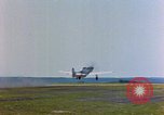 Image P-51 Mustang fighter aircraft Allemagne, 1945, de la seconde 10 séquences d'archives historiques vidéo 65675055919