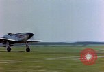 Image P-51's Mustang fighter aircraft Allemagne, 1945, de la seconde 5 séquences d'archives historiques vidéo 65675055920