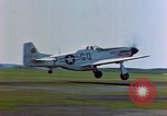 Image P-51's Mustang fighter aircraft Allemagne, 1945, de la seconde 6 séquences d'archives historiques vidéo 65675055920