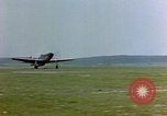 Image P-51's Mustang fighter aircraft Allemagne, 1945, de la seconde 13 séquences d'archives historiques vidéo 65675055920
