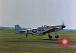 Image P-51's Mustang fighter aircraft Allemagne, 1945, de la seconde 33 séquences d'archives historiques vidéo 65675055920