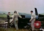 Immagine di Scatafascio American Vought FG-1D Corsair aereo Nagasaki Giappone, 1945, secondo 24 filmato di repertorio 65675055939