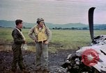 Immagine di Scatafascio American Vought FG-1D Corsair aereo Nagasaki Giappone, 1945, secondo 41 filmato di repertorio 65675055939