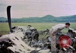 Immagine di Scatafascio American Vought FG-1D Corsair aereo Nagasaki Giappone, 1945, secondo 52 filmato di repertorio 65675055939