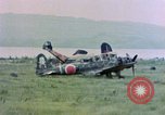 Immagine di Scatafascio American Vought FG-1D Corsair aereo Nagasaki Giappone, 1945, secondo 58 filmato di repertorio 65675055939