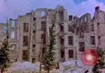 Image bâtiments endommagés Berlin Allemagne, 1945, de la seconde 26 séquences d'archives historiques vidéo 65675055948