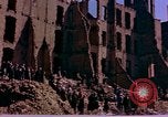 Image brigade de godet Berlin Allemagne, 1945, de la seconde 10 séquences d'archives historiques vidéo 65675055949