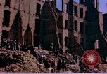 Image brigade de godet Berlin Allemagne, 1945, de la seconde 21 séquences d'archives historiques vidéo 65675055949