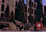 Image brigade de godet Berlin Allemagne, 1945, de la seconde 22 séquences d'archives historiques vidéo 65675055949
