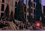 Image brigade de godet Berlin Allemagne, 1945, de la seconde 24 séquences d'archives historiques vidéo 65675055949