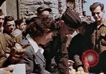 Standbild Sieg in Europa Tag Feier Deutschland, 1945, aus Sekunde 17 historischem Filmmaterial Videoclip 65675055961