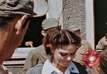 Standbild Sieg in Europa Tag Feier Deutschland, 1945, aus Sekunde 27 historischem Filmmaterial Videoclip 65675055961