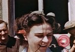 Standbild Sieg in Europa Tag Feier Deutschland, 1945, aus Sekunde 30 historischem Filmmaterial Videoclip 65675055961