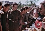 Standbild Sieg in Europa Tag Feier Deutschland, 1945, aus Sekunde 43 historischem Filmmaterial Videoclip 65675055961