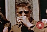 Standbild Sieg in Europa Tag Feier Deutschland, 1945, aus Sekunde 53 historischem Filmmaterial Videoclip 65675055961
