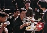Standbild Sieg in Europa Tag Feier Deutschland, 1945, aus Sekunde 61 historischem Filmmaterial Videoclip 65675055961