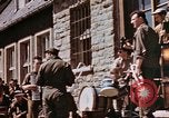 Image Célébration du Jour de la Victoire en Europe Allemagne, 1945, de la seconde 5 séquences d'archives historiques vidéo 65675055962