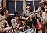 Image Célébration du Jour de la Victoire en Europe Allemagne, 1945, de la seconde 10 séquences d'archives historiques vidéo 65675055962