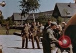 Image Célébration du Jour de la Victoire en Europe Allemagne, 1945, de la seconde 55 séquences d'archives historiques vidéo 65675055962