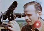 Image États-Unis aviateurs à l'aérodrome Allemagne, 1945, de la seconde 7 séquences d'archives historiques vidéo 65675055963