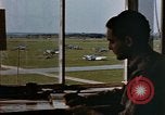 Image États-Unis aviateurs à l'aérodrome Allemagne, 1945, de la seconde 46 séquences d'archives historiques vidéo 65675055963