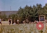 Image États-Unis aviateurs à l'aérodrome Allemagne, 1945, de la seconde 50 séquences d'archives historiques vidéo 65675055964