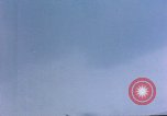 Image de bombardements attaque sur les routes Allemagne, 1945, de la seconde 8 séquences d'archives historiques vidéo 65675055965