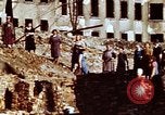 Image bombe a endommagé les bâtiments Allemagne, 1945, de la seconde 16 séquences d'archives historiques vidéo 65675055967