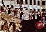 Image bombe a endommagé les bâtiments Allemagne, 1945, de la seconde 28 séquences d'archives historiques vidéo 65675055967