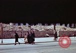 Immagine di I civili portano legna da ardere Berlino Germania, 1945, secondo 24 filmato di repertorio 65675055970