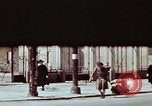 Immagine di I civili portano legna da ardere Berlino Germania, 1945, secondo 56 filmato di repertorio 65675055970