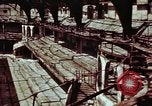 Immagine di Bomba ha danneggiato sports palace Berlino Germania, 1945, secondo 16 filmato di repertorio 65675055971