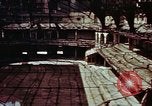 Immagine di Bomba ha danneggiato sports palace Berlino Germania, 1945, secondo 23 filmato di repertorio 65675055971