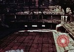 Immagine di Bomba ha danneggiato sports palace Berlino Germania, 1945, secondo 25 filmato di repertorio 65675055971