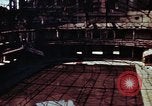 Immagine di Bomba ha danneggiato sports palace Berlino Germania, 1945, secondo 27 filmato di repertorio 65675055971