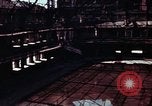 Immagine di Bomba ha danneggiato sports palace Berlino Germania, 1945, secondo 30 filmato di repertorio 65675055971