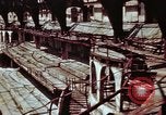 Immagine di Bomba ha danneggiato sports palace Berlino Germania, 1945, secondo 53 filmato di repertorio 65675055971