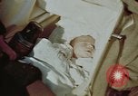 Immagine di Civili tedesco Berlino Germania, 1945, secondo 4 filmato di repertorio 65675055973