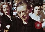 Immagine di Civili tedesco Berlino Germania, 1945, secondo 16 filmato di repertorio 65675055973