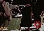 Immagine di Civili tedesco Berlino Germania, 1945, secondo 49 filmato di repertorio 65675055973