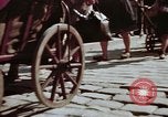 Immagine di Civili tedesco Berlino Germania, 1945, secondo 58 filmato di repertorio 65675055973
