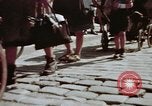Immagine di Civili tedesco Berlino Germania, 1945, secondo 59 filmato di repertorio 65675055973