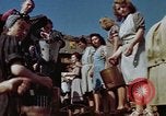 Immagine di La brigata della benna Berlino Germania, 1945, secondo 28 filmato di repertorio 65675055974