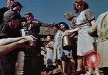 Immagine di La brigata della benna Berlino Germania, 1945, secondo 29 filmato di repertorio 65675055974