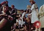 Immagine di La brigata della benna Berlino Germania, 1945, secondo 34 filmato di repertorio 65675055974
