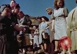 Immagine di La brigata della benna Berlino Germania, 1945, secondo 39 filmato di repertorio 65675055974