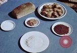 Immagine di Media Berliner razione Berlino Germania, 1945, secondo 1 filmato di repertorio 65675055976