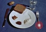 Immagine di Media Berliner razione Berlino Germania, 1945, secondo 55 filmato di repertorio 65675055976